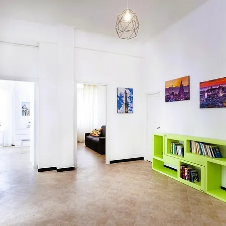 Guesthost - Metro Dinegro - Comfy Apartamento